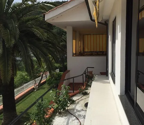 Claro De Luna Bed & Breakfast 3*