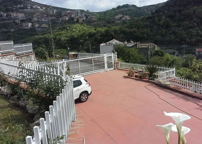 Claro De Luna Bed & Breakfast