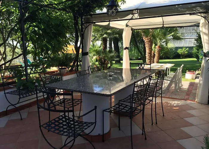 Claro De Luna Bed & Breakfast Tovo San Giacomo