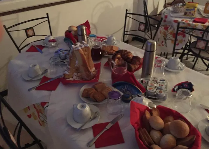 Claro De Luna Bed & Breakfast 3*