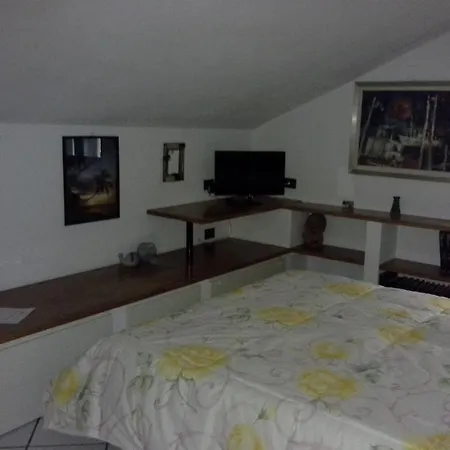 Claro De Luna Bed & Breakfast Tovo San Giacomo