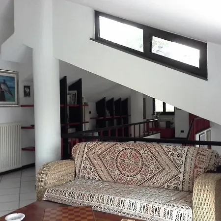 克拉罗卢纳住宿加早餐旅馆