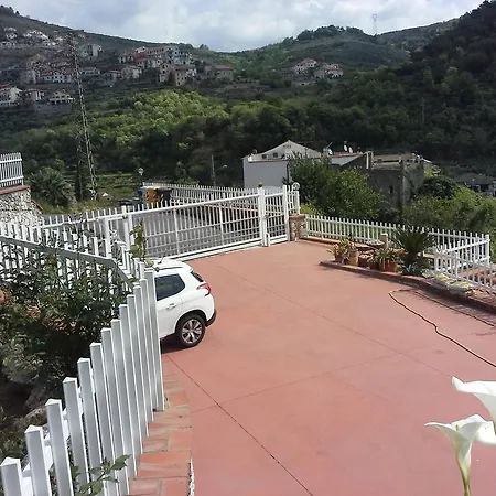 Claro De Luna Bed and breakfast