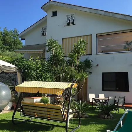 克拉罗卢纳住宿加早餐旅馆