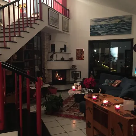 Claro De Luna Bed and breakfast 3*