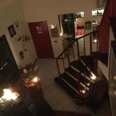 克拉罗卢纳住宿加早餐旅馆 3* Tovo San Giacomo